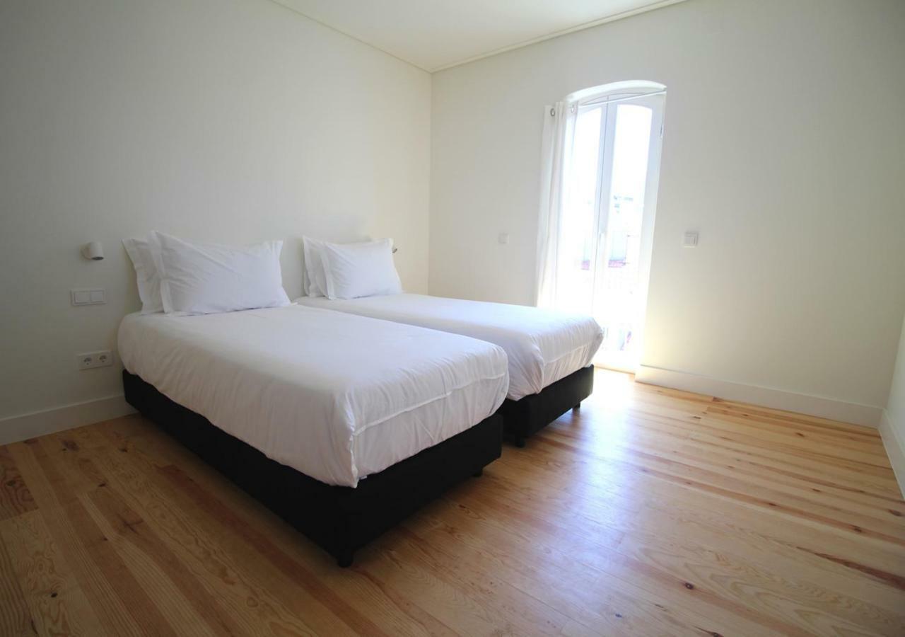 Casa Rene - Charming Apartments Almada Exterior photo