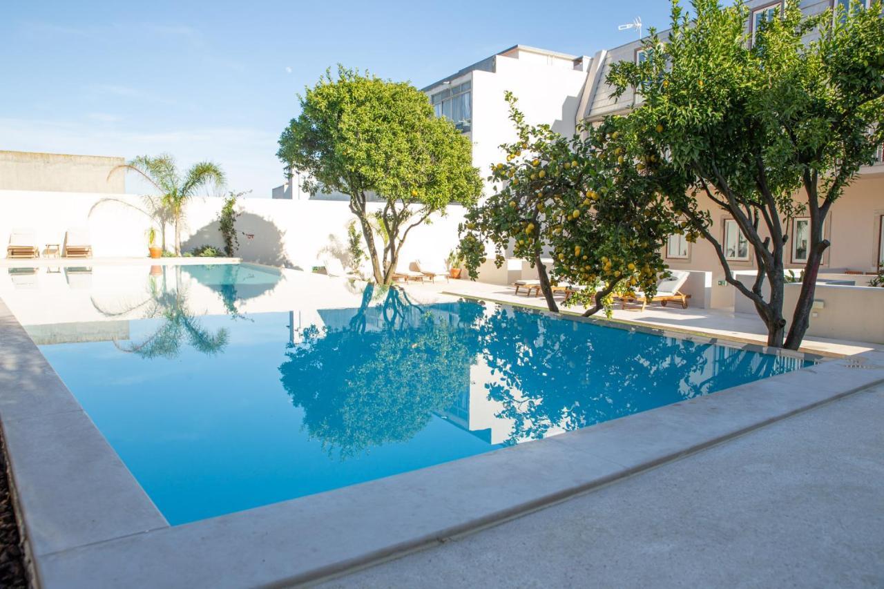 Casa Rene - Charming Apartments Almada Exterior photo